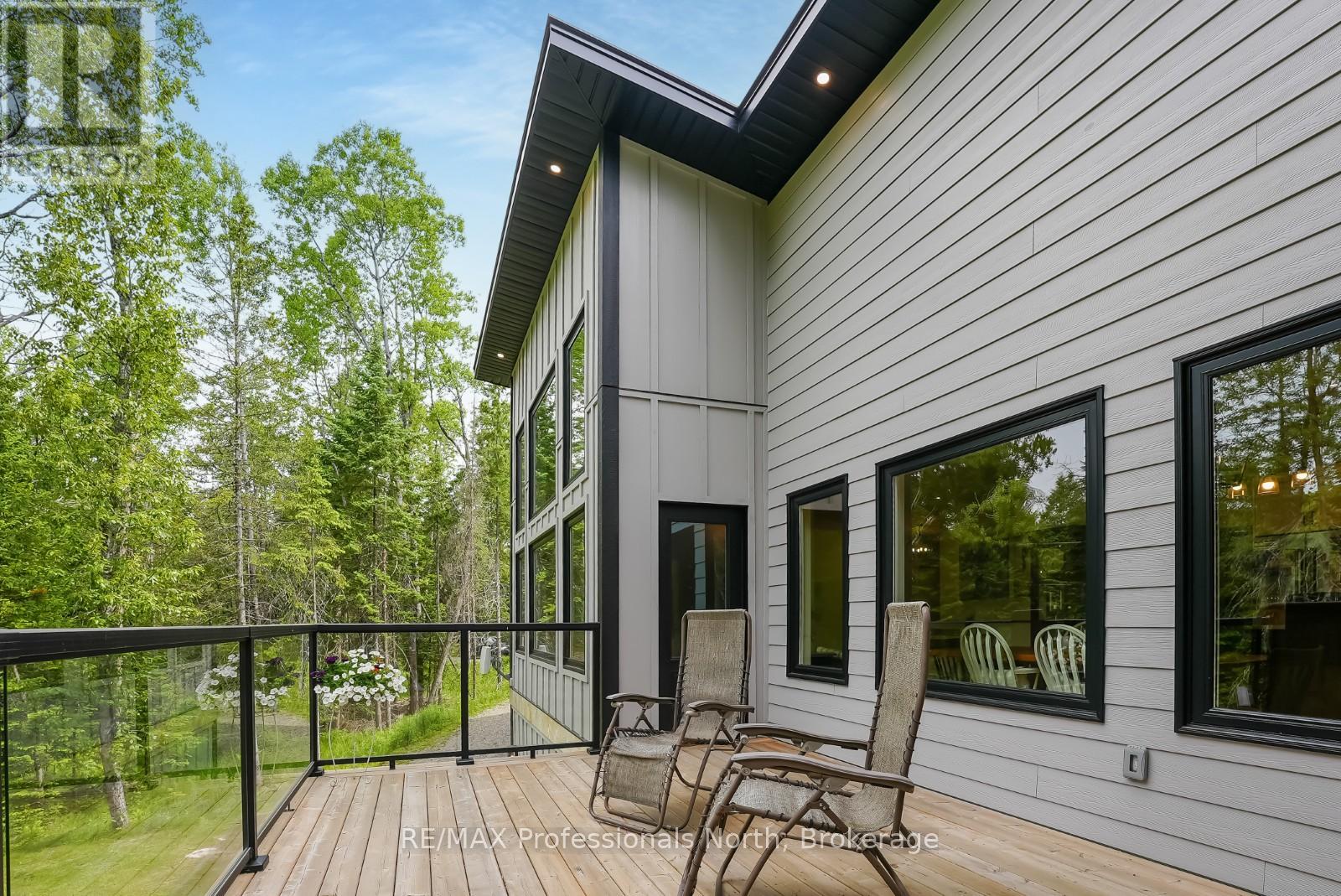 1086 Stothart Creek Road, Dysart Et Al, Ontario K0M 1S0 - Photo 22 - X12833574