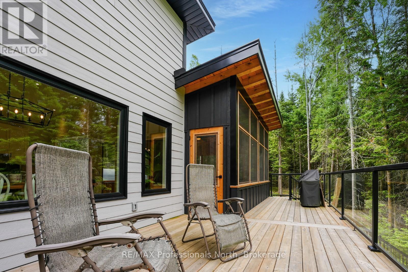 1086 Stothart Creek Road, Dysart Et Al, Ontario K0M 1S0 - Photo 23 - X12833574