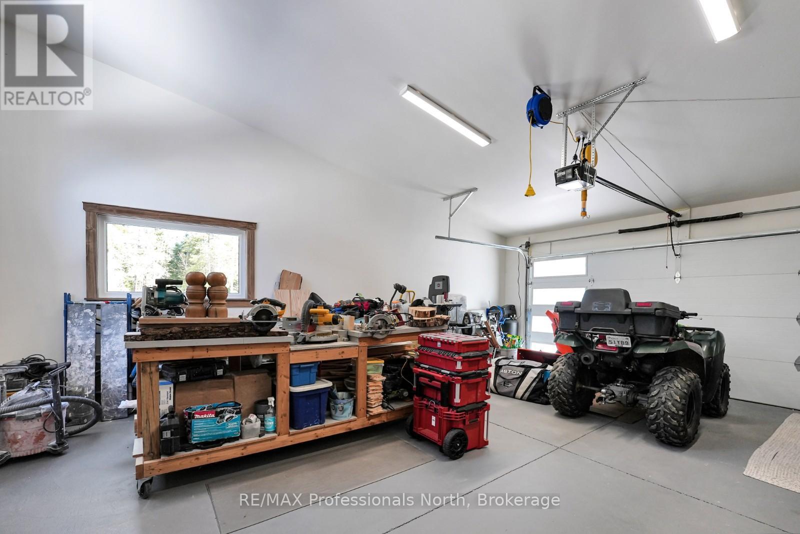 1086 Stothart Creek Road, Dysart Et Al, Ontario K0M 1S0 - Photo 43 - X12833574