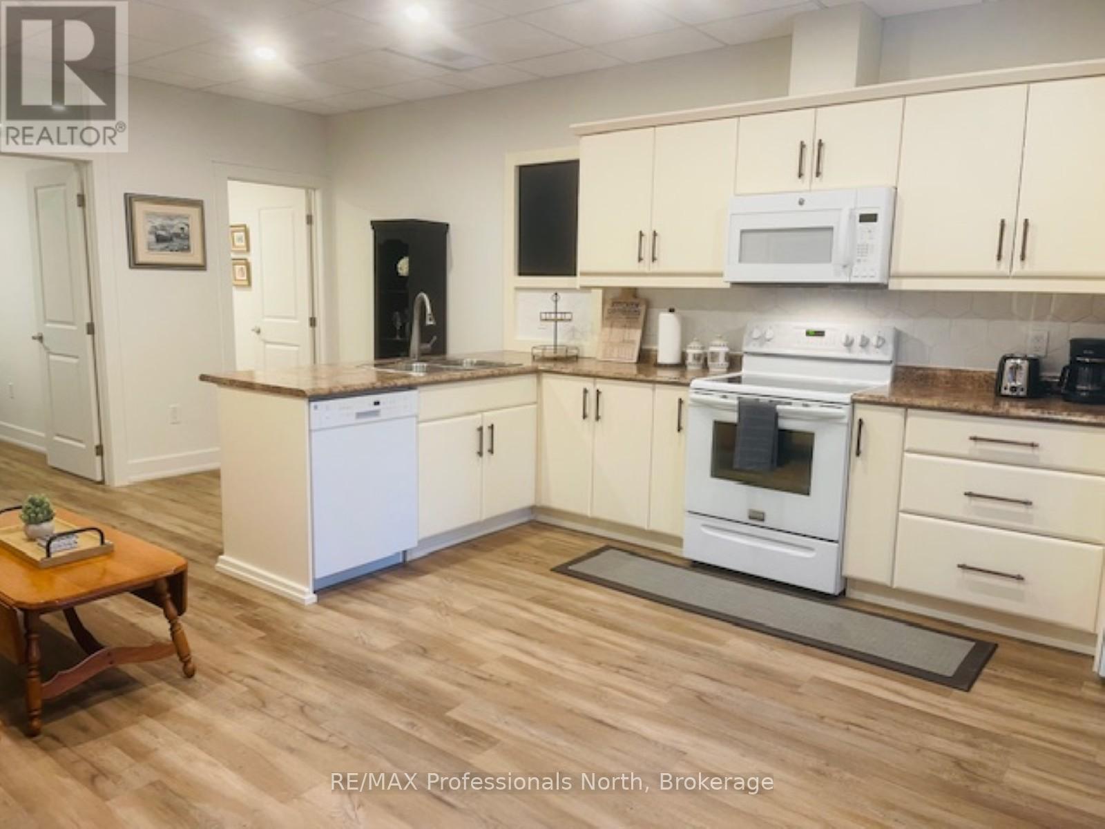 1086 Stothart Creek Road, Dysart Et Al, Ontario K0M 1S0 - Photo 45 - X12833574