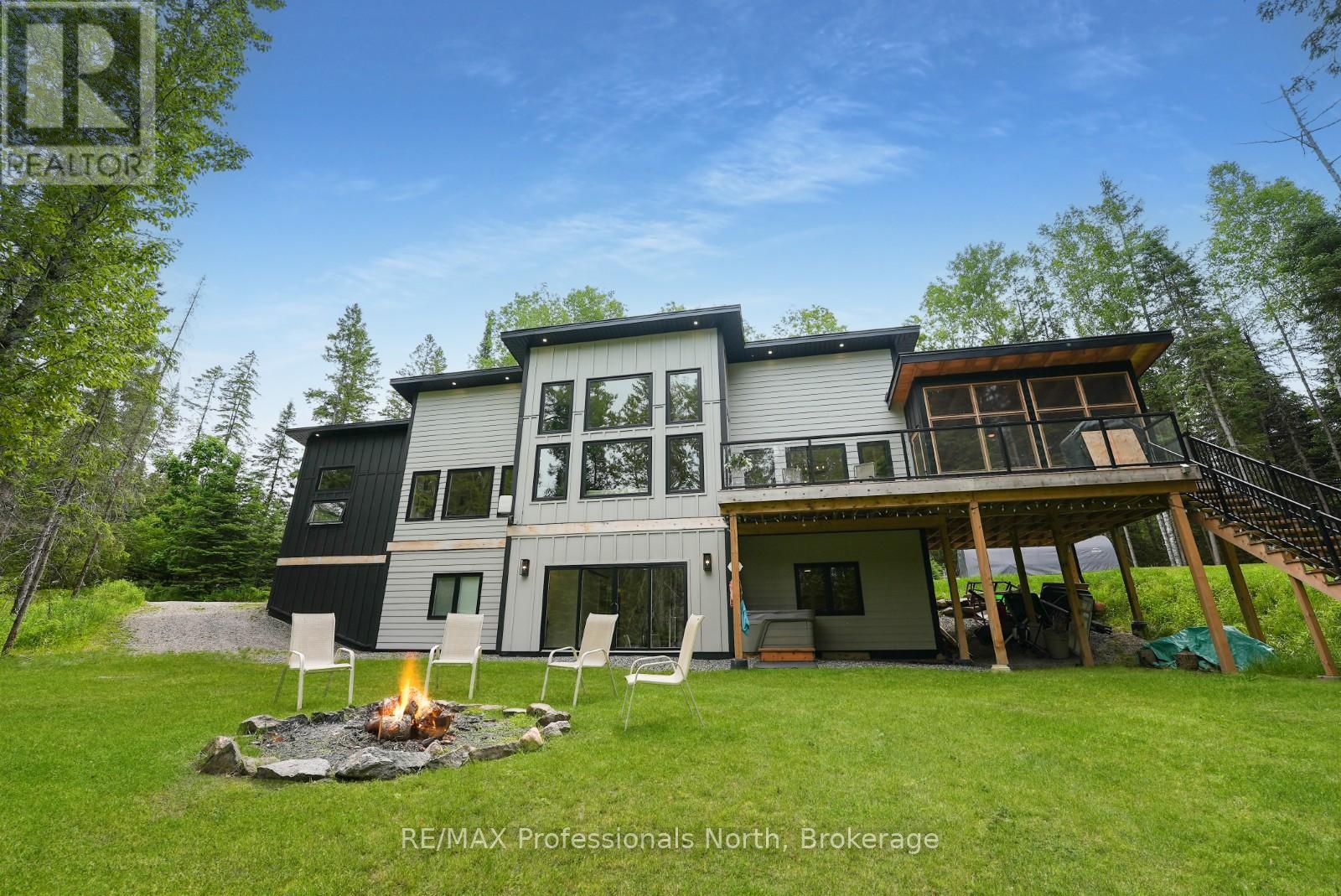 1086 Stothart Creek Road, Dysart Et Al, Ontario K0M 1S0 - Photo 48 - X12833574