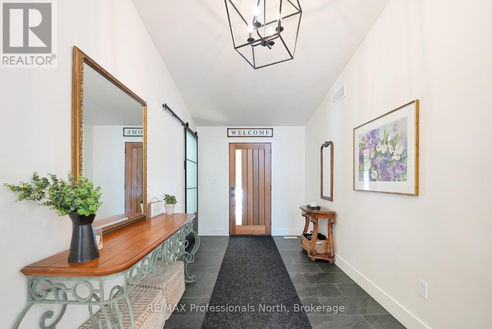 1086 Stothart Creek Road, Dysart Et Al, Ontario K0M 1S0 - Photo 7 - X12833574