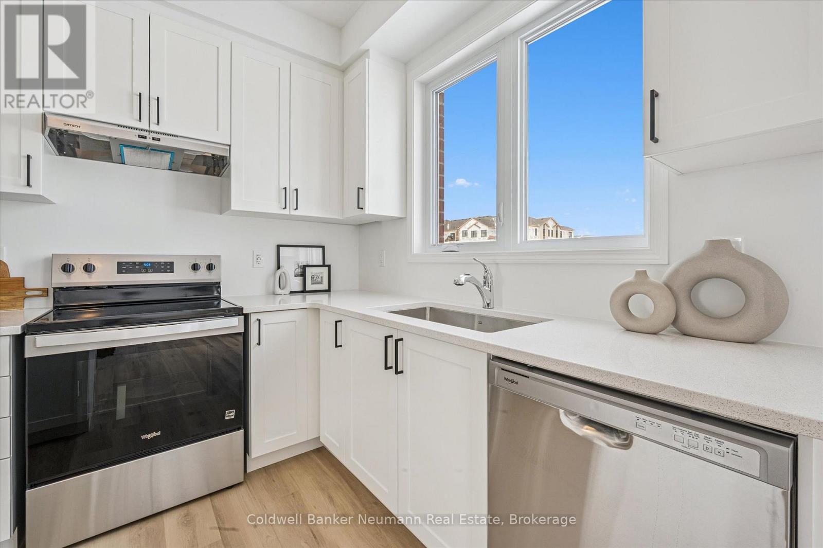 232 Stamson Street, Kitchener, Ontario N2E 4C7 - Photo 13 - X12833576