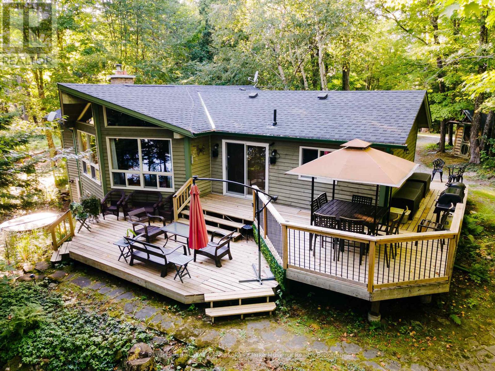 1157 BETWEEN LAKES TRAIL, Minden Hills, Ontario