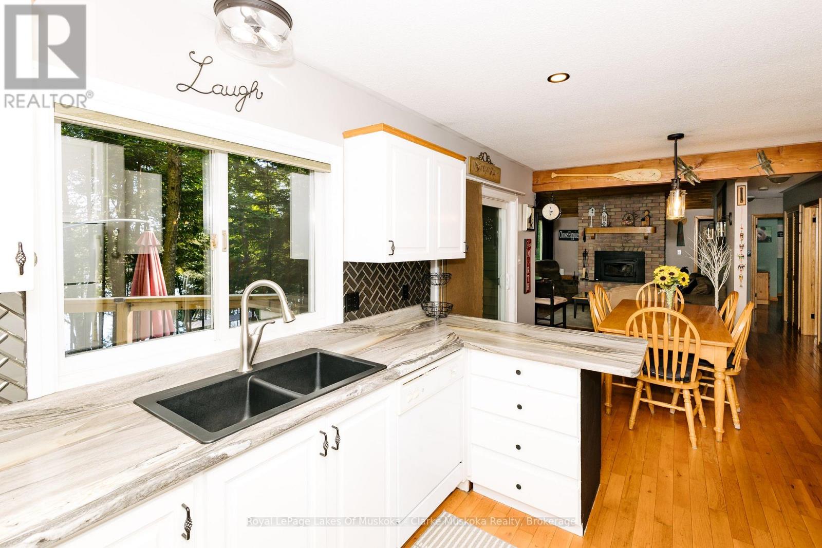 1157 Between Lakes Trail, Minden Hills, Ontario K0M 1J1 - Photo 27 - X12833578