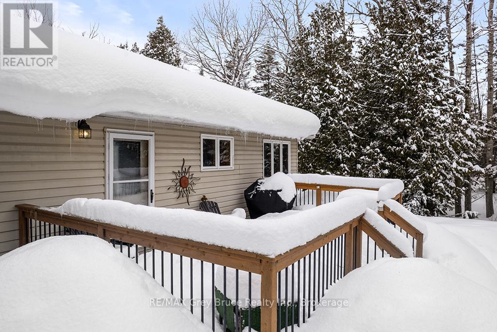 175 Warner Bay Road, Northern Bruce Peninsula, Ontario  N0H 2R0 - Photo 13 - X12833612