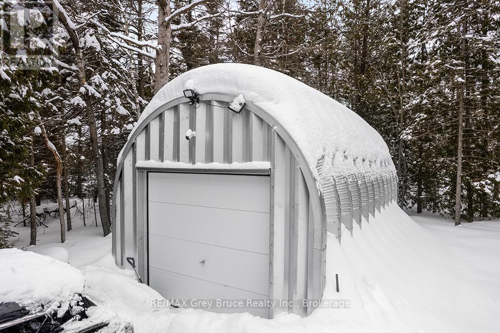 175 Warner Bay Road, Northern Bruce Peninsula, Ontario  N0H 2R0 - Photo 14 - X12833612