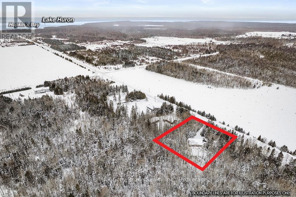 175 Warner Bay Road, Northern Bruce Peninsula, Ontario  N0H 2R0 - Photo 3 - X12833612