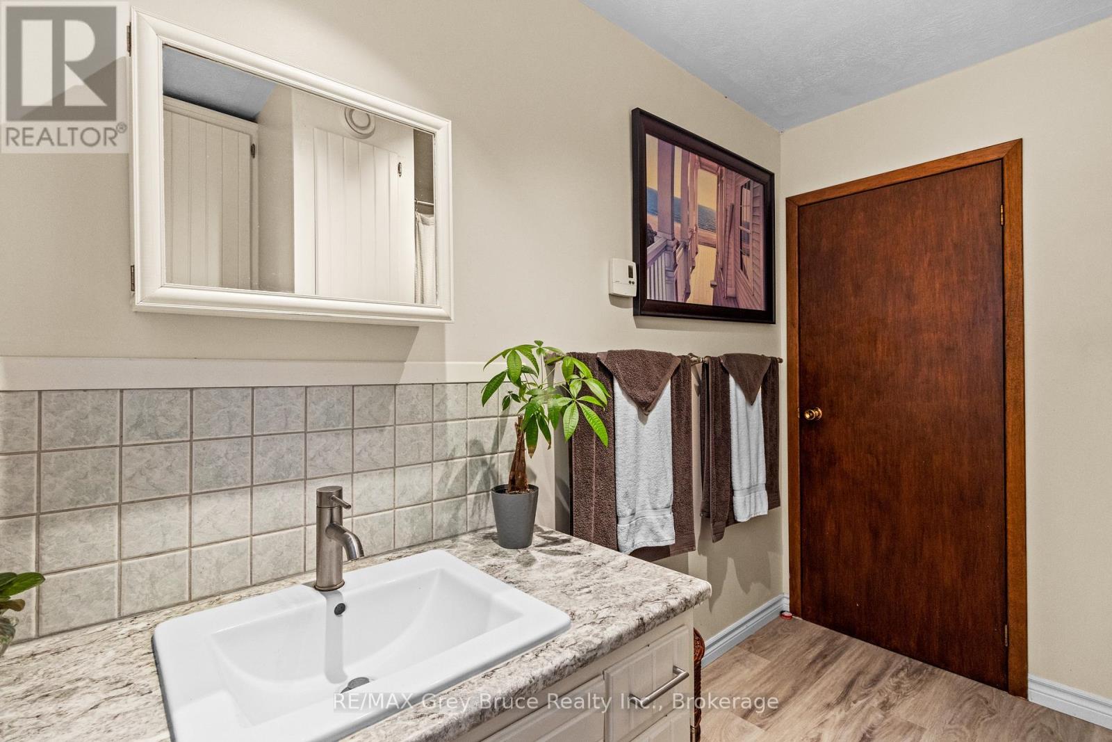 175 Warner Bay Road, Northern Bruce Peninsula, Ontario  N0H 2R0 - Photo 31 - X12833612