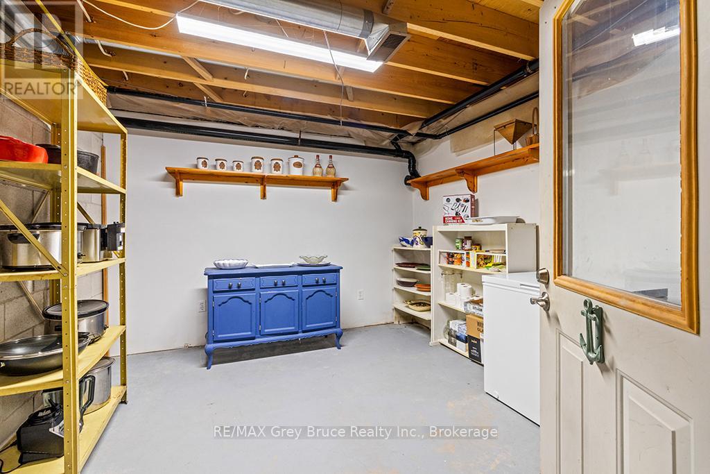 175 Warner Bay Road, Northern Bruce Peninsula, Ontario  N0H 2R0 - Photo 38 - X12833612