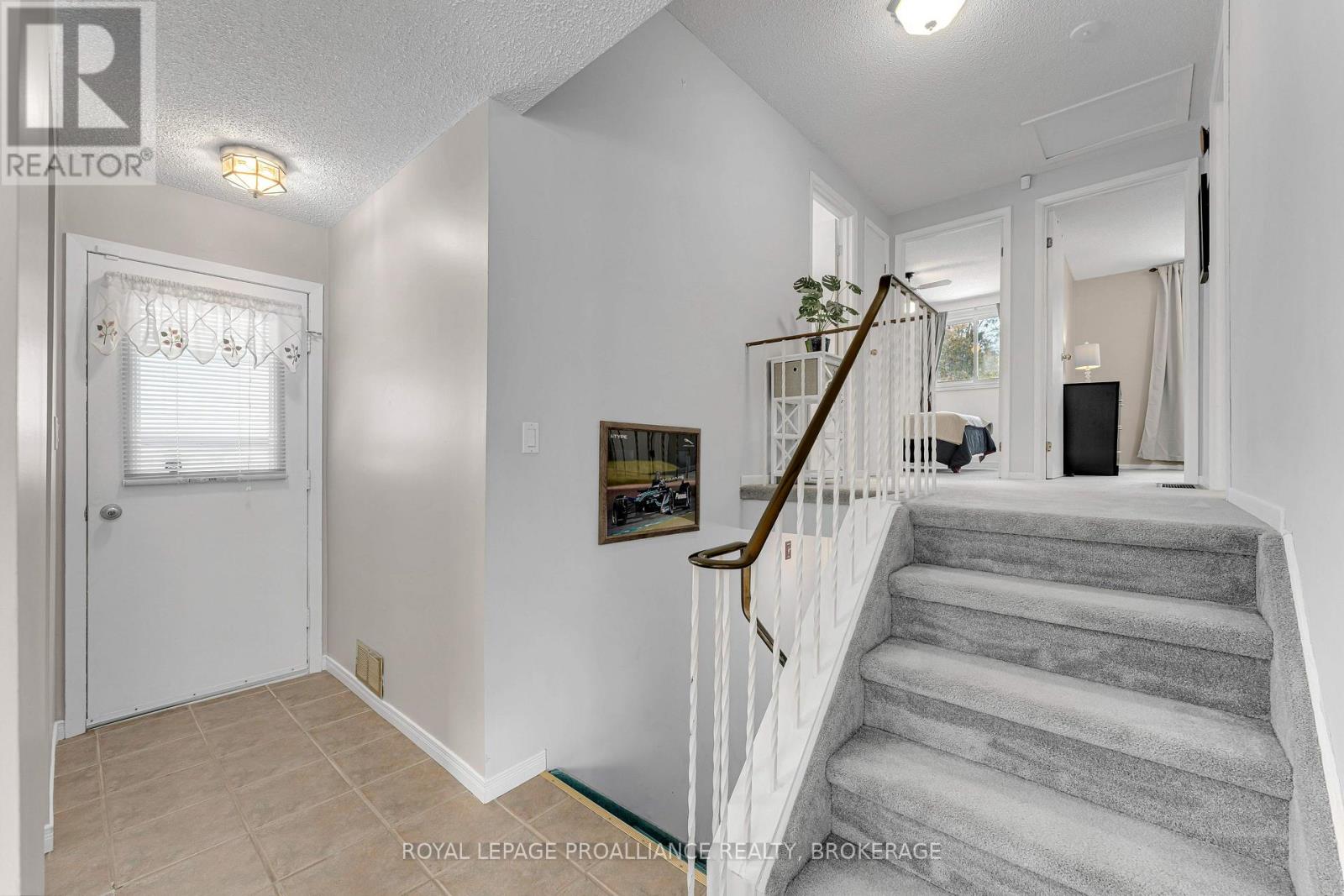 988 Pinewood Place, Kingston, Ontario K7P 1L5 - Photo 18 - X12833692