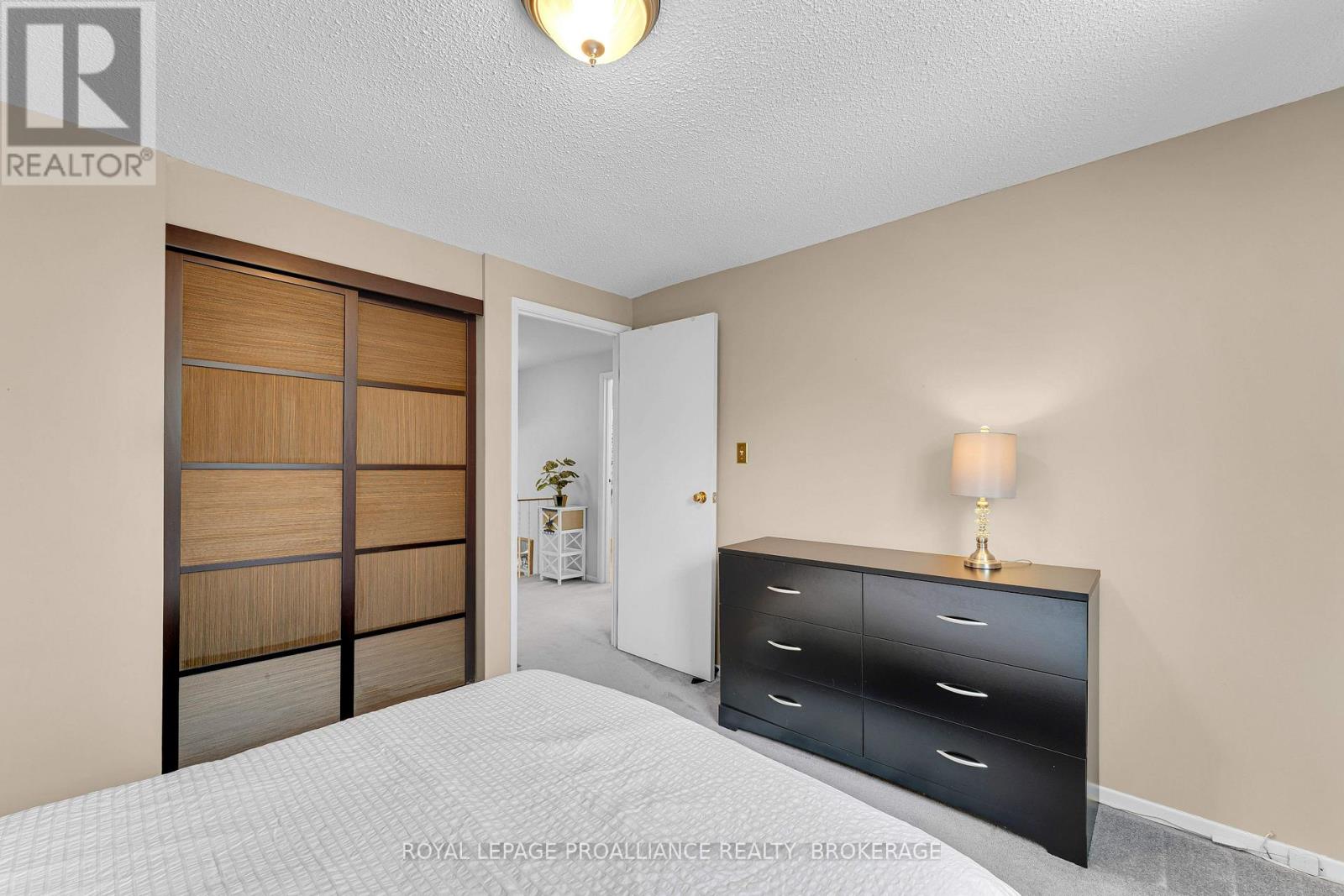 988 Pinewood Place, Kingston, Ontario K7P 1L5 - Photo 21 - X12833692