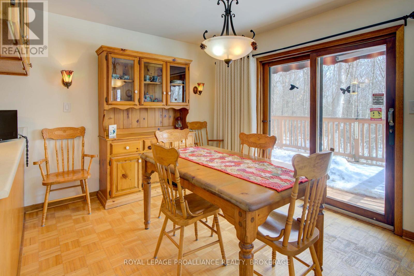 9889 Perth Road, Rideau Lakes, Ontario  K0G 1X0 - Photo 16 - X12833734