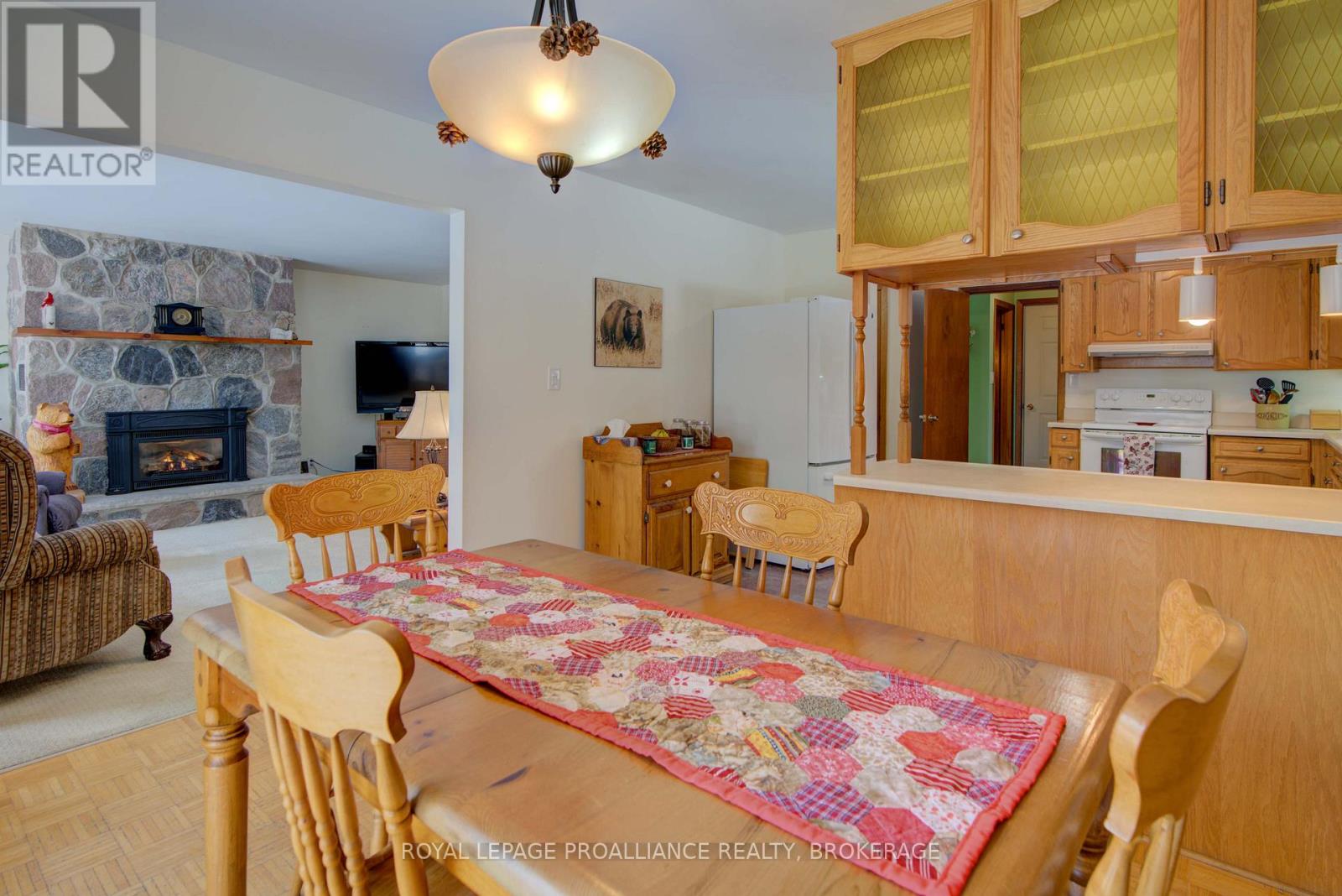 9889 Perth Road, Rideau Lakes, Ontario  K0G 1X0 - Photo 19 - X12833734