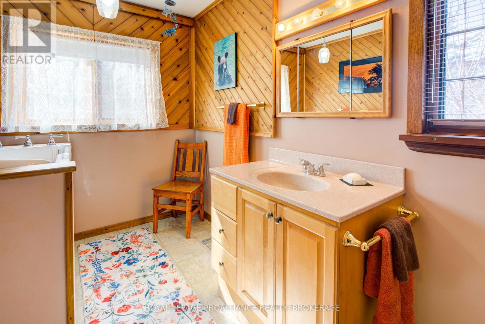 9889 Perth Road, Rideau Lakes, Ontario  K0G 1X0 - Photo 29 - X12833734