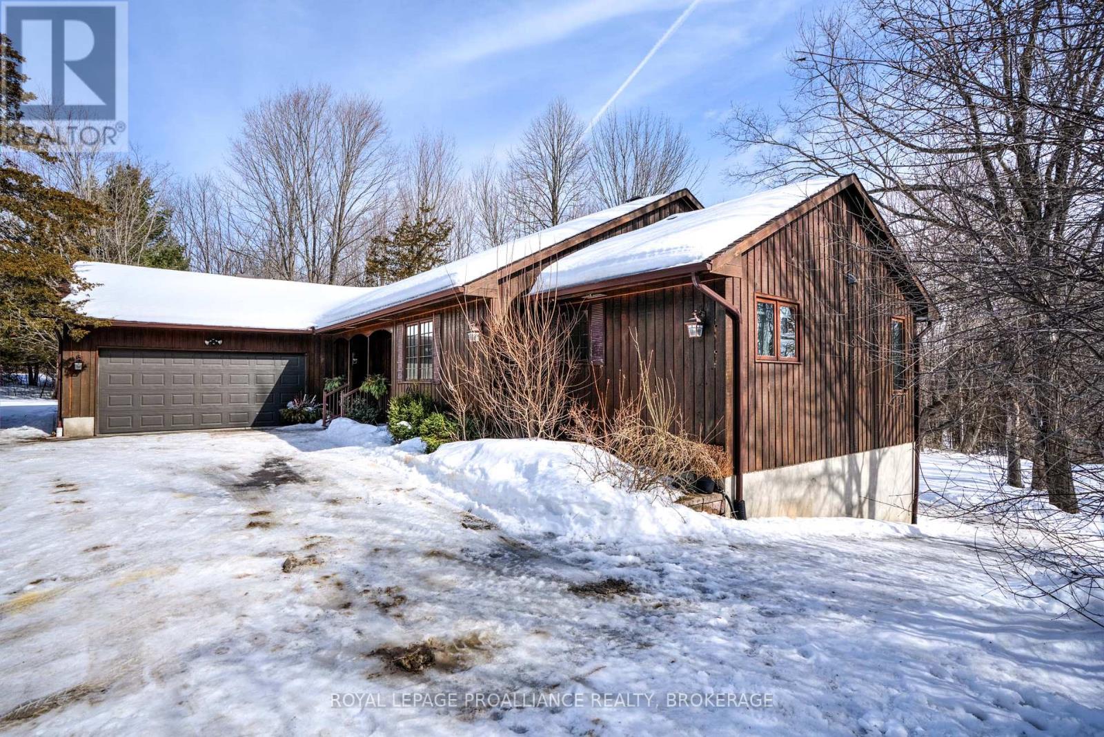 9889 Perth Road, Rideau Lakes, Ontario  K0G 1X0 - Photo 3 - X12833734