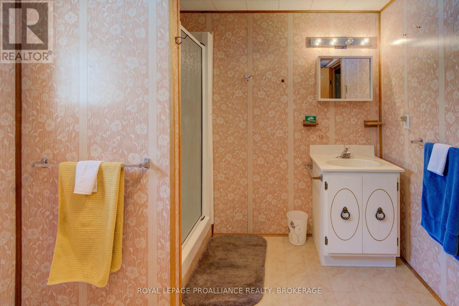 9889 Perth Road, Rideau Lakes, Ontario  K0G 1X0 - Photo 39 - X12833734