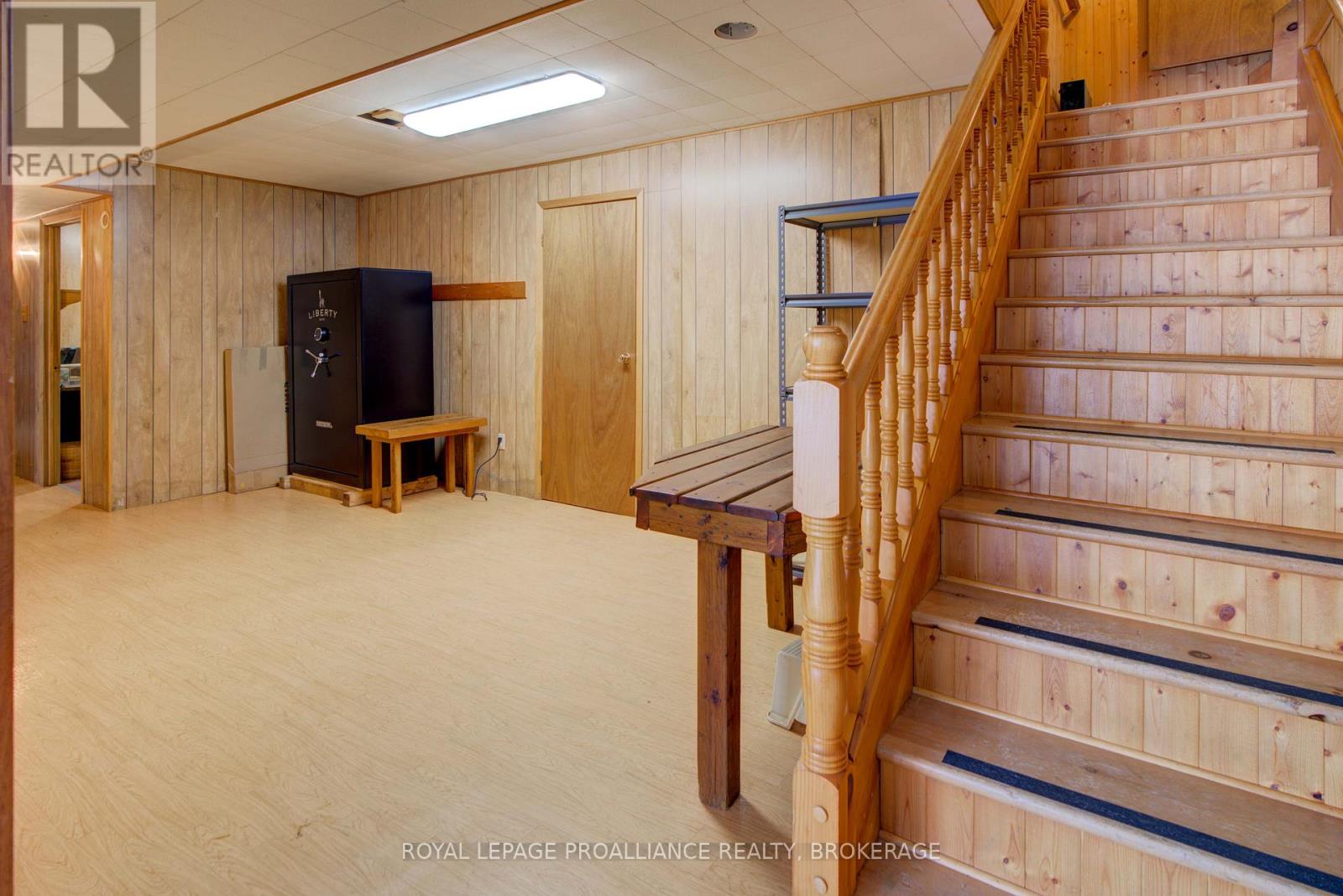 9889 Perth Road, Rideau Lakes, Ontario  K0G 1X0 - Photo 40 - X12833734