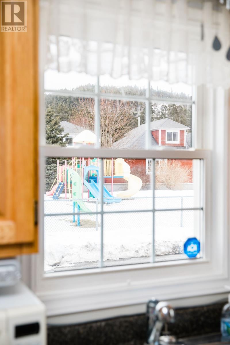 19 Swan's Road, Placentia, Newfoundland & Labrador  A0B 2Y0 - Photo 12 - 1294768