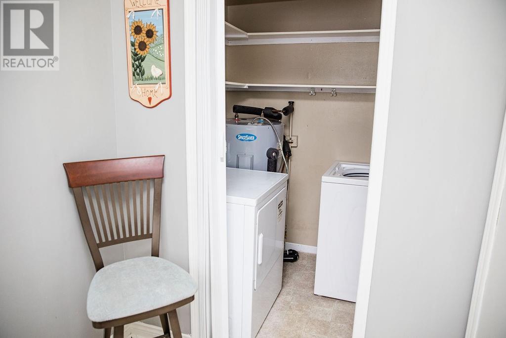 19 Swan's Road, Placentia, Newfoundland & Labrador  A0B 2Y0 - Photo 8 - 1294768