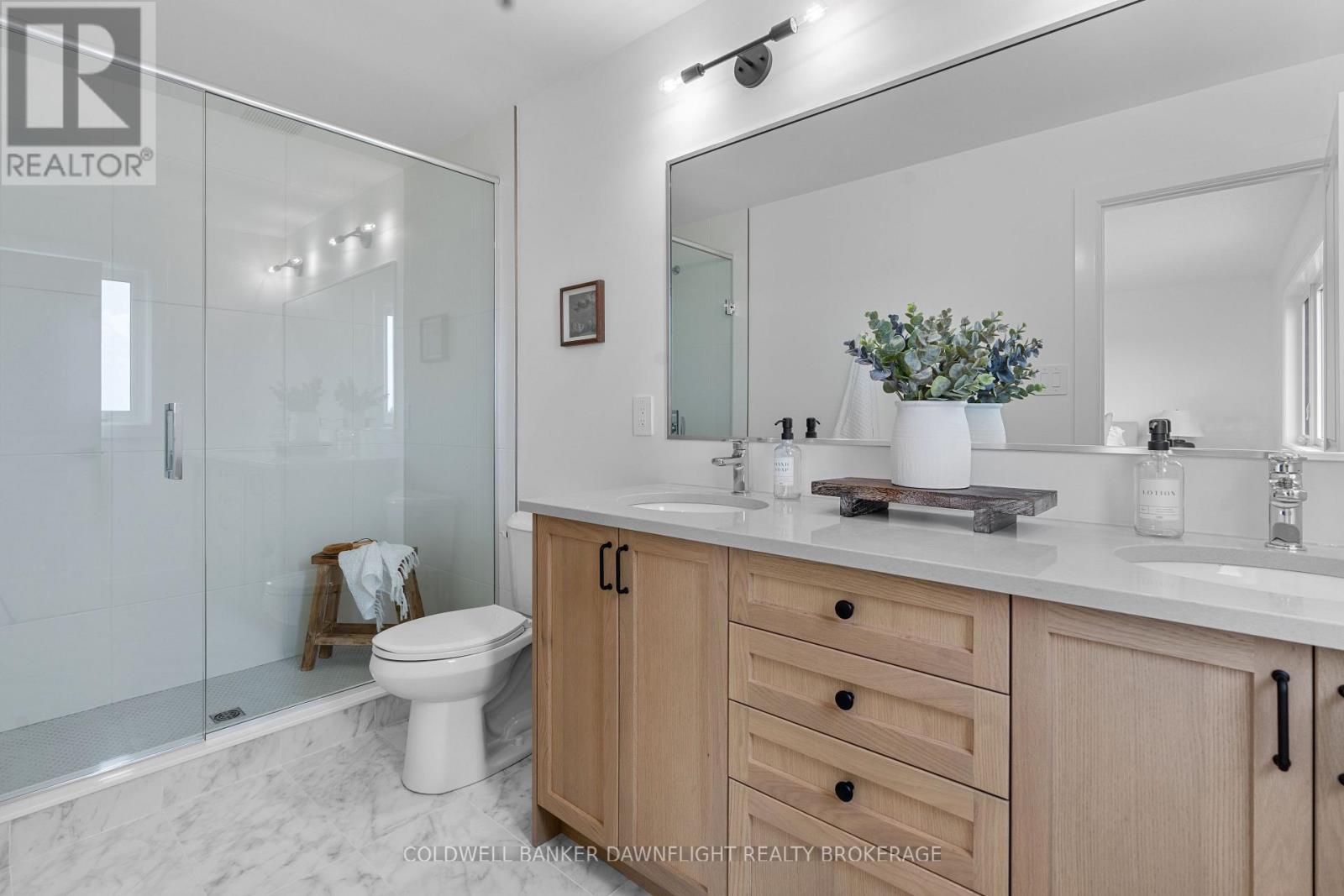 22 - 147 Scotts Drive, Lucan Biddulph, Ontario  N0M 2J0 - Photo 34 - X12833764