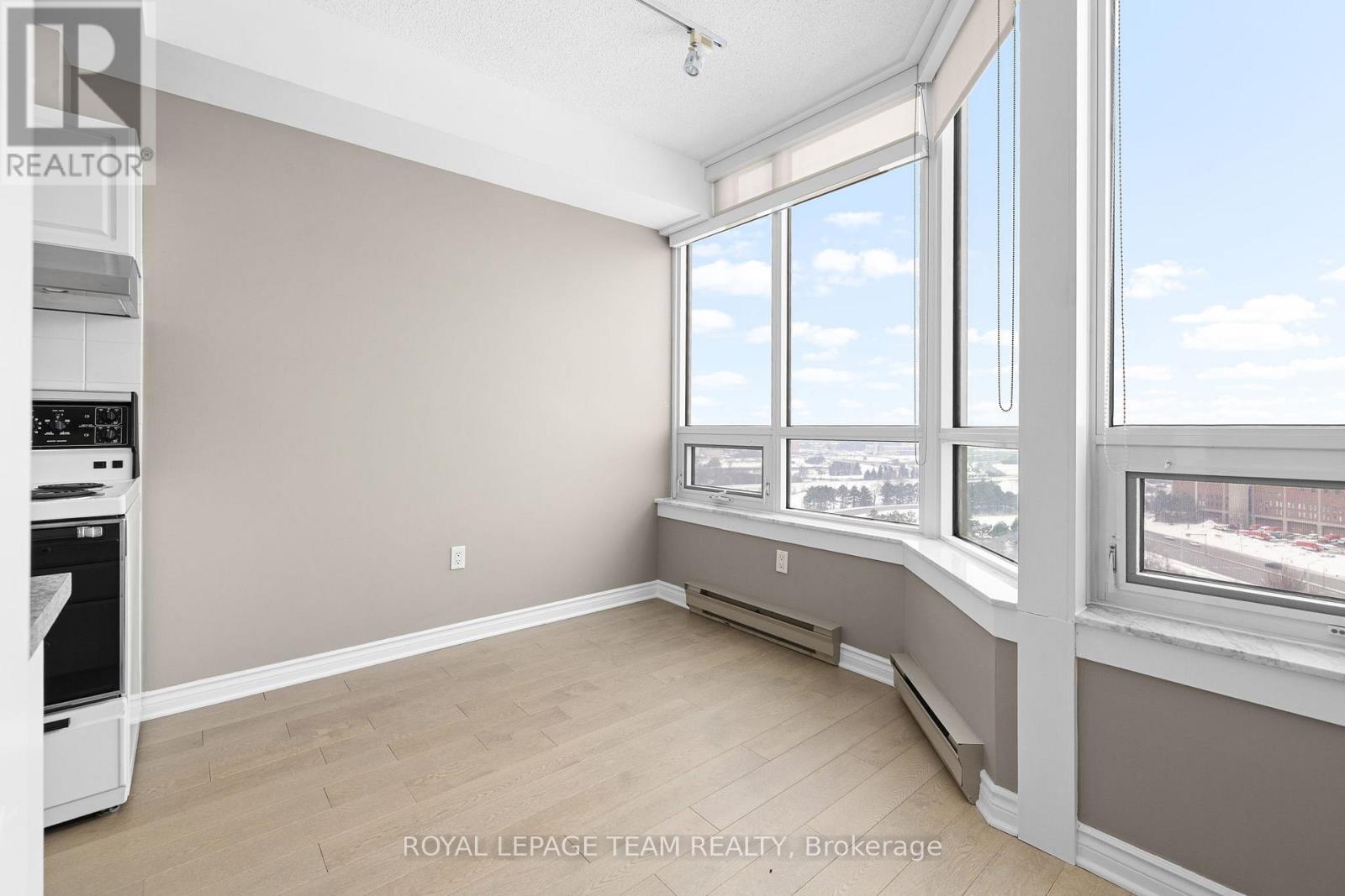 1803 - 1480 Riverside Drive, Ottawa, Ontario  K1G 5H2 - Photo 11 - X12833822