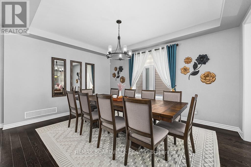 353 Sweetclover Way, Ottawa, Ontario  K4A 1E6 - Photo 11 - X12833856