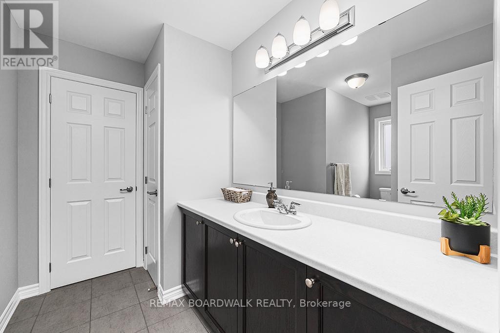 353 Sweetclover Way, Ottawa, Ontario  K4A 1E6 - Photo 30 - X12833856