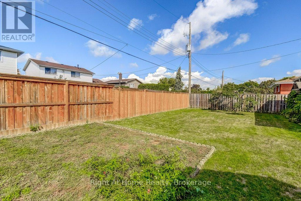 207 Montmorency Drive, Hamilton, Ontario  L8K 5H3 - Photo 29 - X12833552