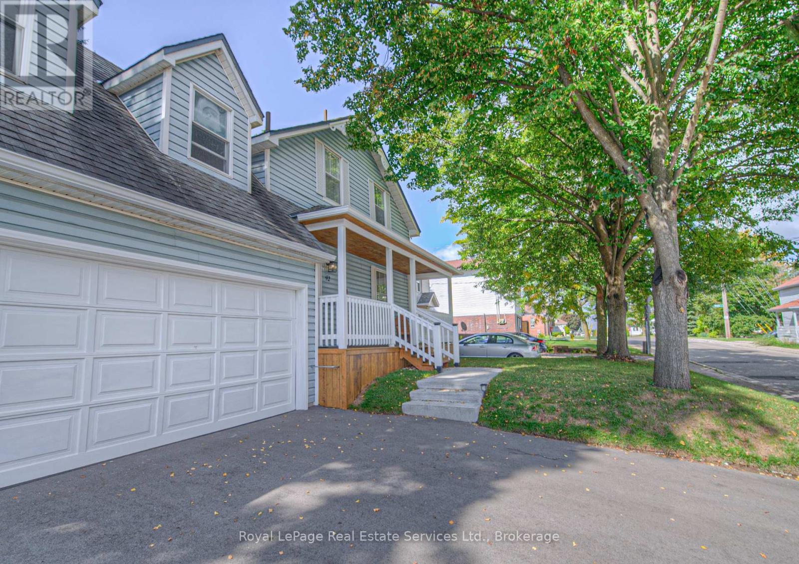 92 Adam Street, Cambridge, Ontario  N3C 2K6 - Photo 2 - X12833760