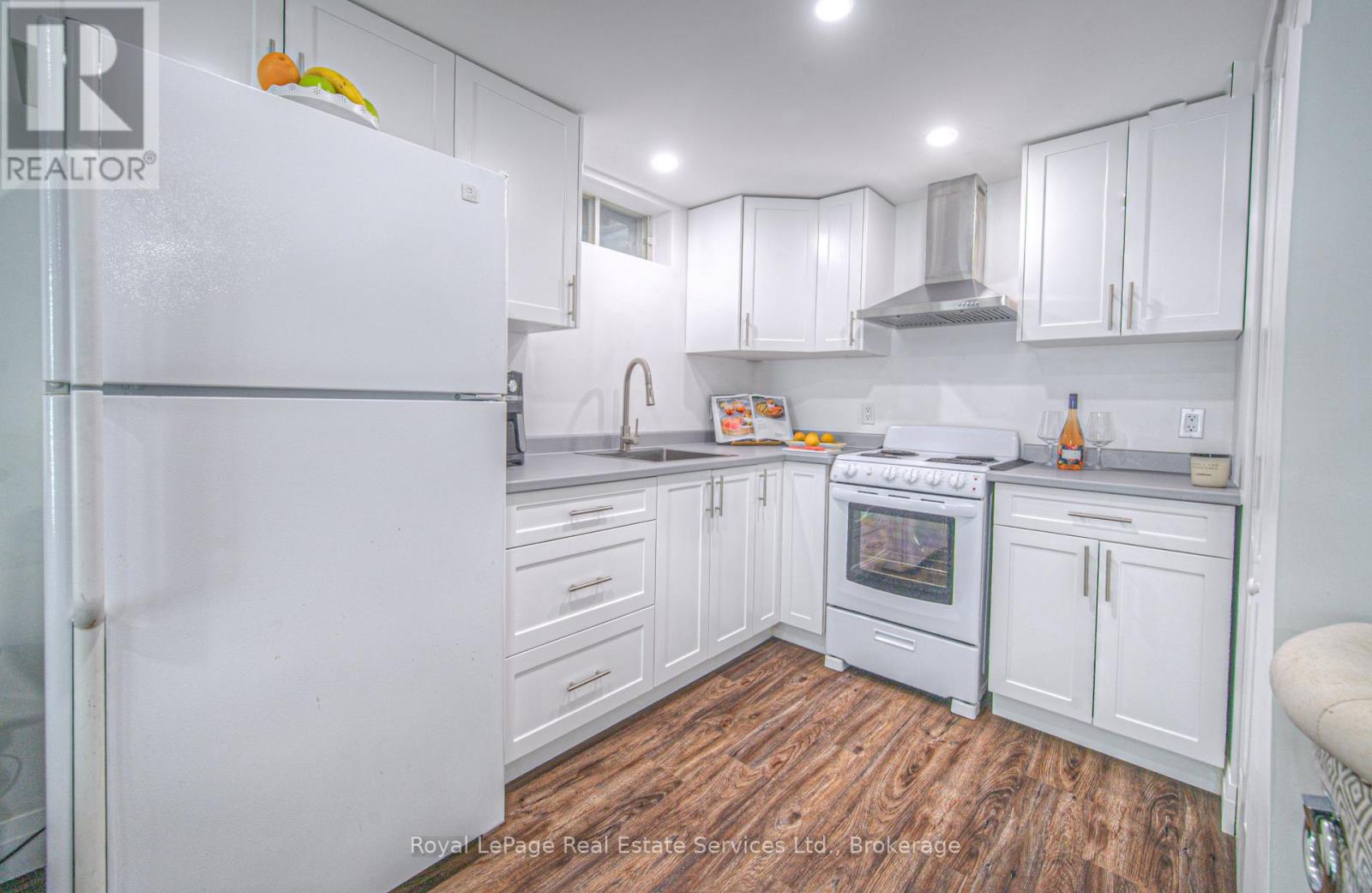 92 Adam Street, Cambridge, Ontario  N3C 2K6 - Photo 31 - X12833760