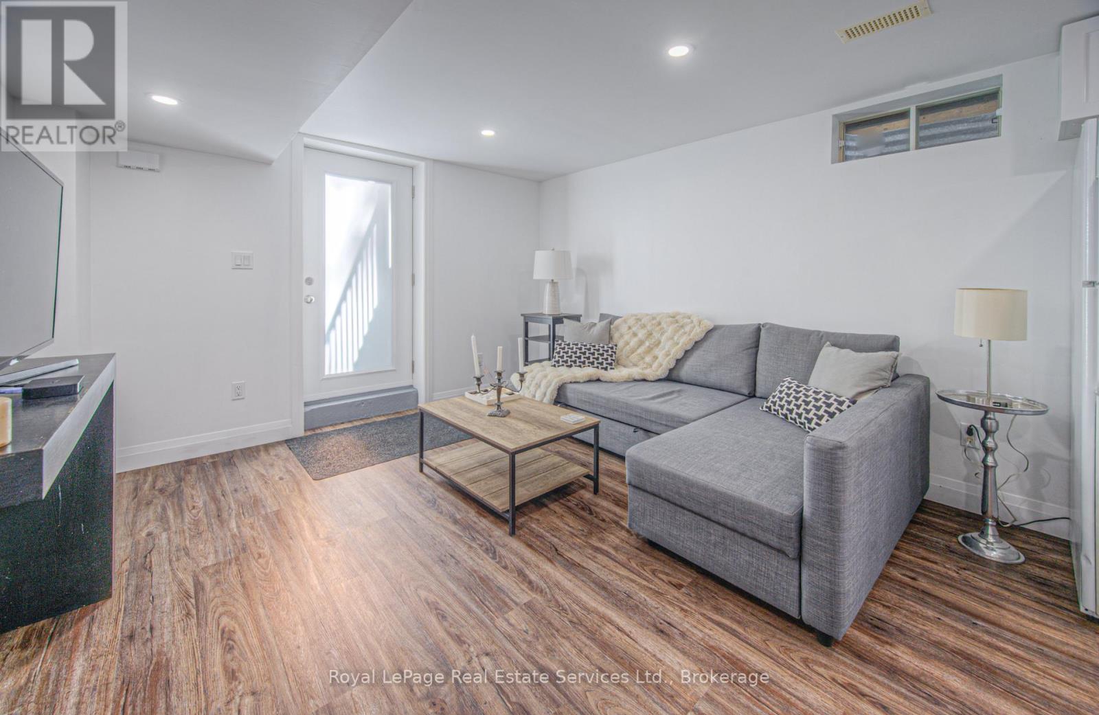 92 Adam Street, Cambridge, Ontario  N3C 2K6 - Photo 32 - X12833760