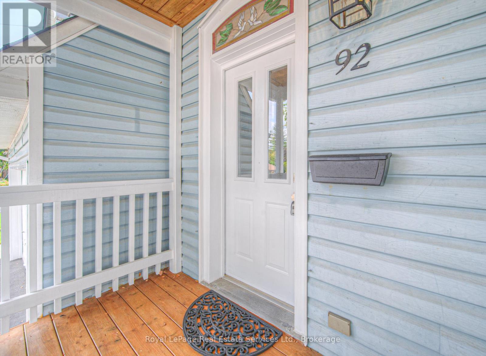 92 Adam Street, Cambridge, Ontario  N3C 2K6 - Photo 5 - X12833760