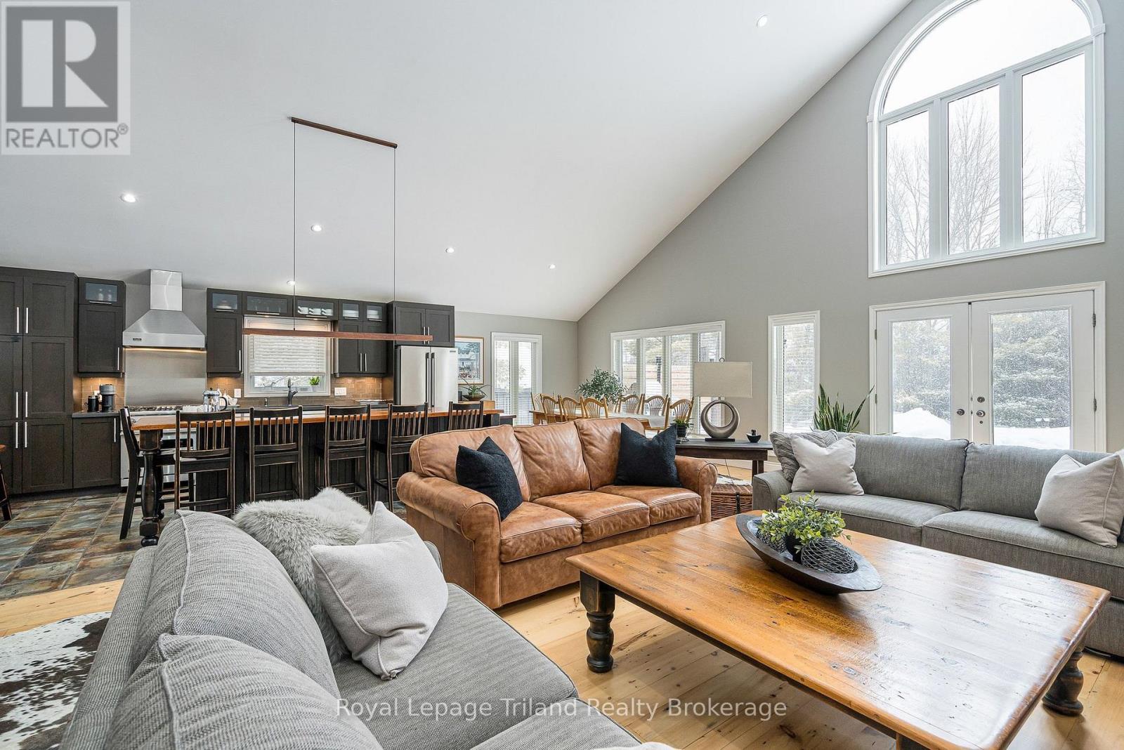 19 Trails End, Collingwood, Ontario  L9Y 5B1 - Photo 11 - S12833696