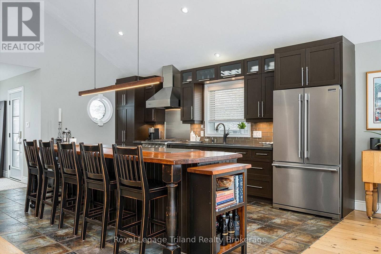 19 Trails End, Collingwood, Ontario  L9Y 5B1 - Photo 14 - S12833696