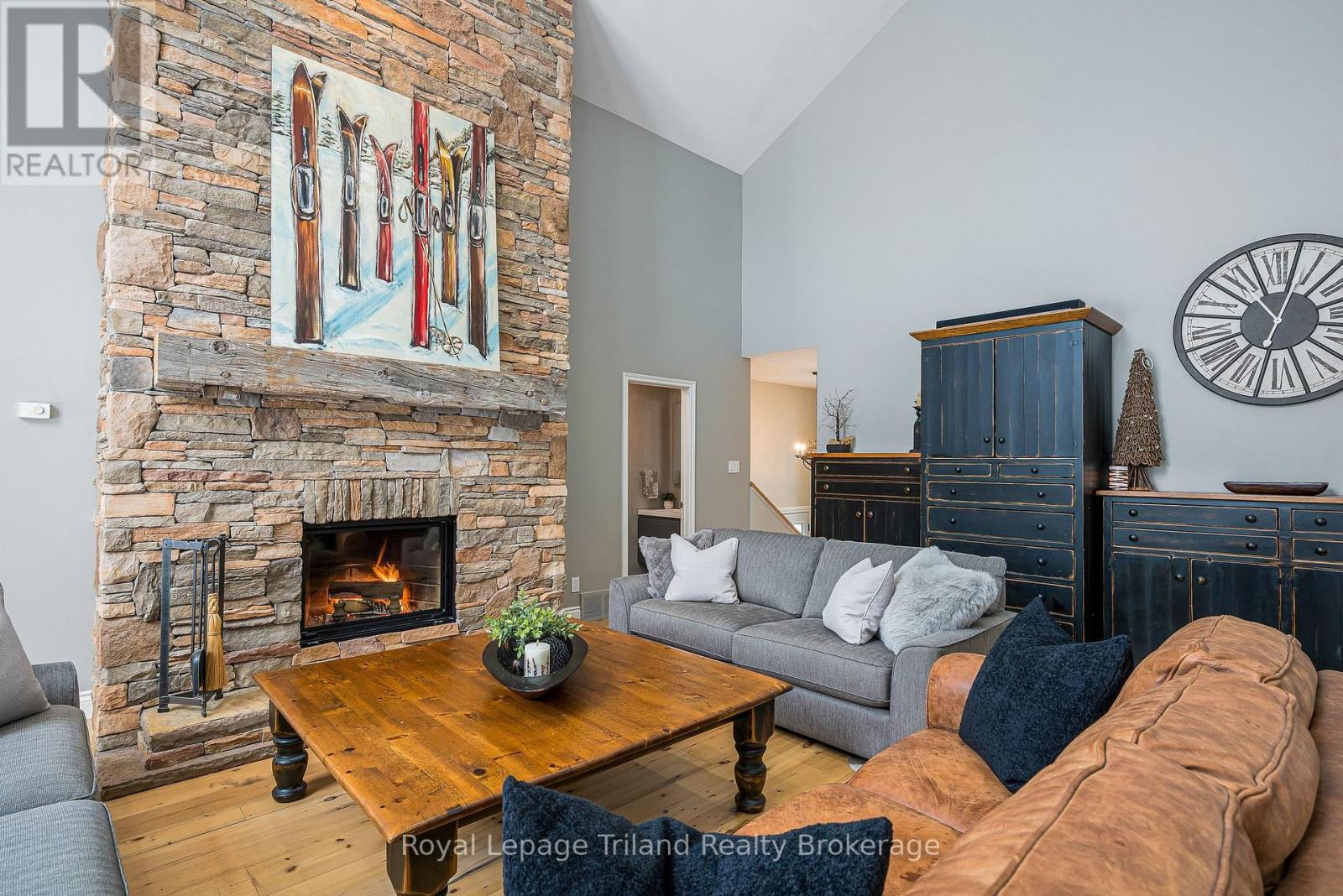 19 Trails End, Collingwood, Ontario  L9Y 5B1 - Photo 9 - S12833696