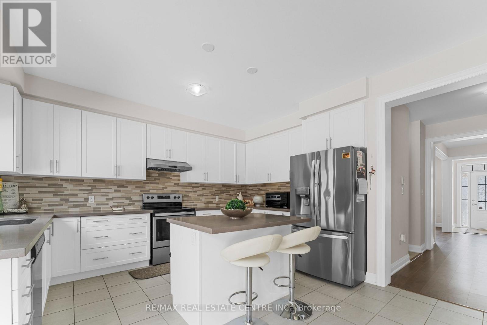 126 Crombie Street, Clarington, Ontario  L1C 4A1 - Photo 14 - E12815562