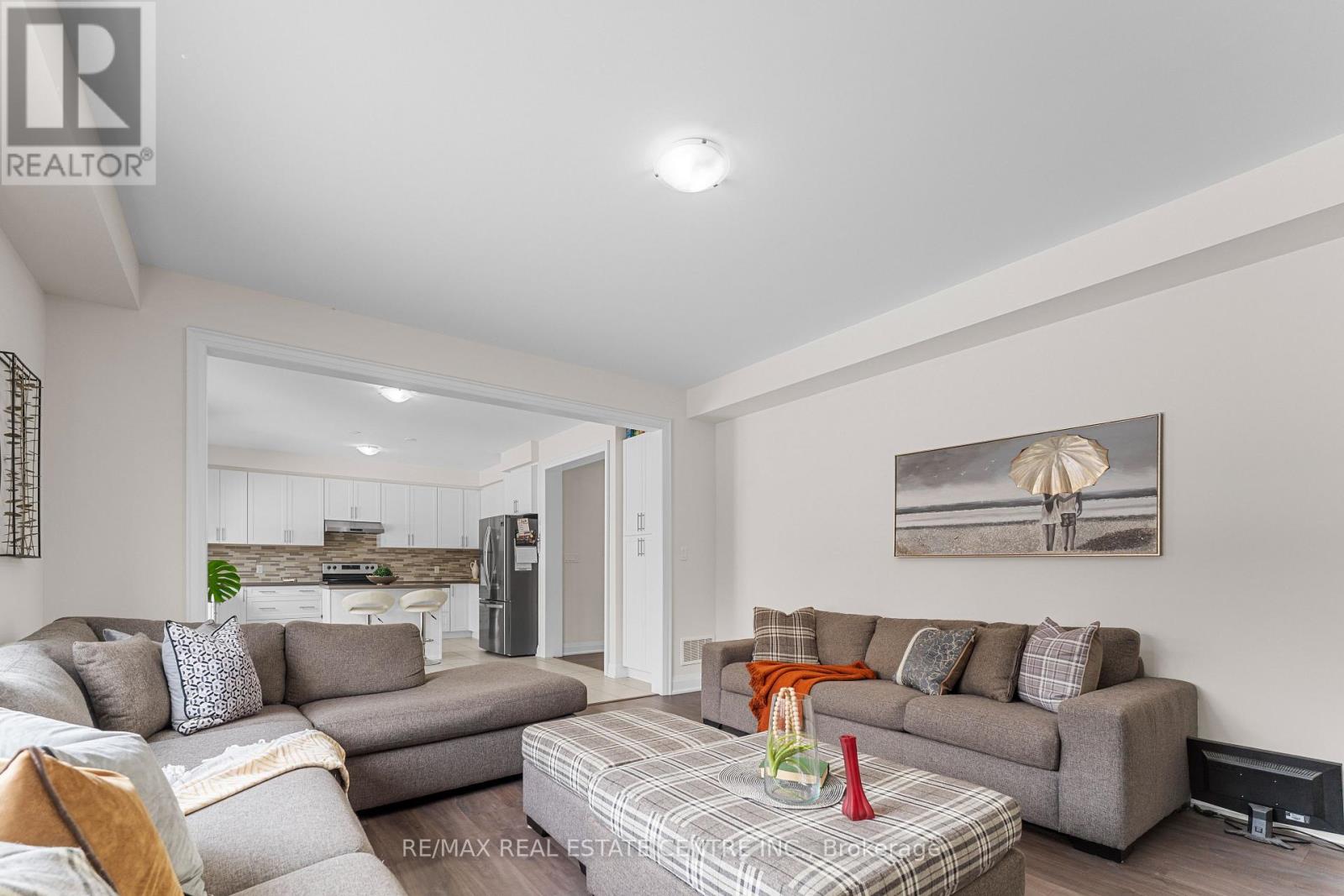 126 Crombie Street, Clarington, Ontario  L1C 4A1 - Photo 22 - E12815562