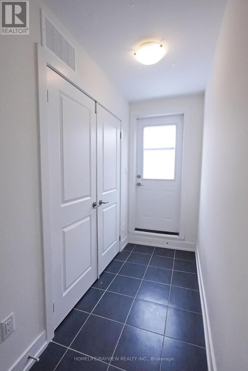 17 - 8 Sayers Lane, Richmond Hill, Ontario  L4E 1J4 - Photo 25 - N12825764