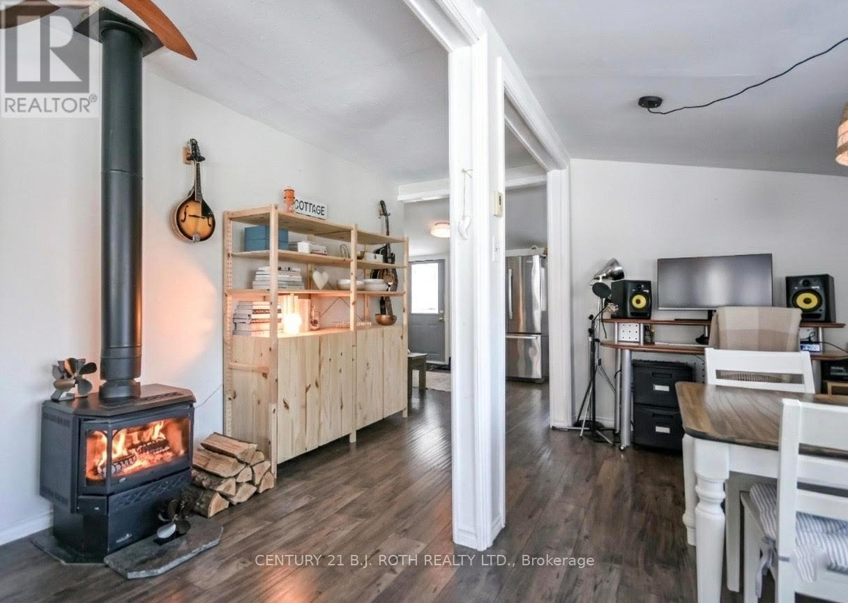 112 Ouida Street, Tay, Ontario  L0K 2C0 - Photo 19 - S12830682