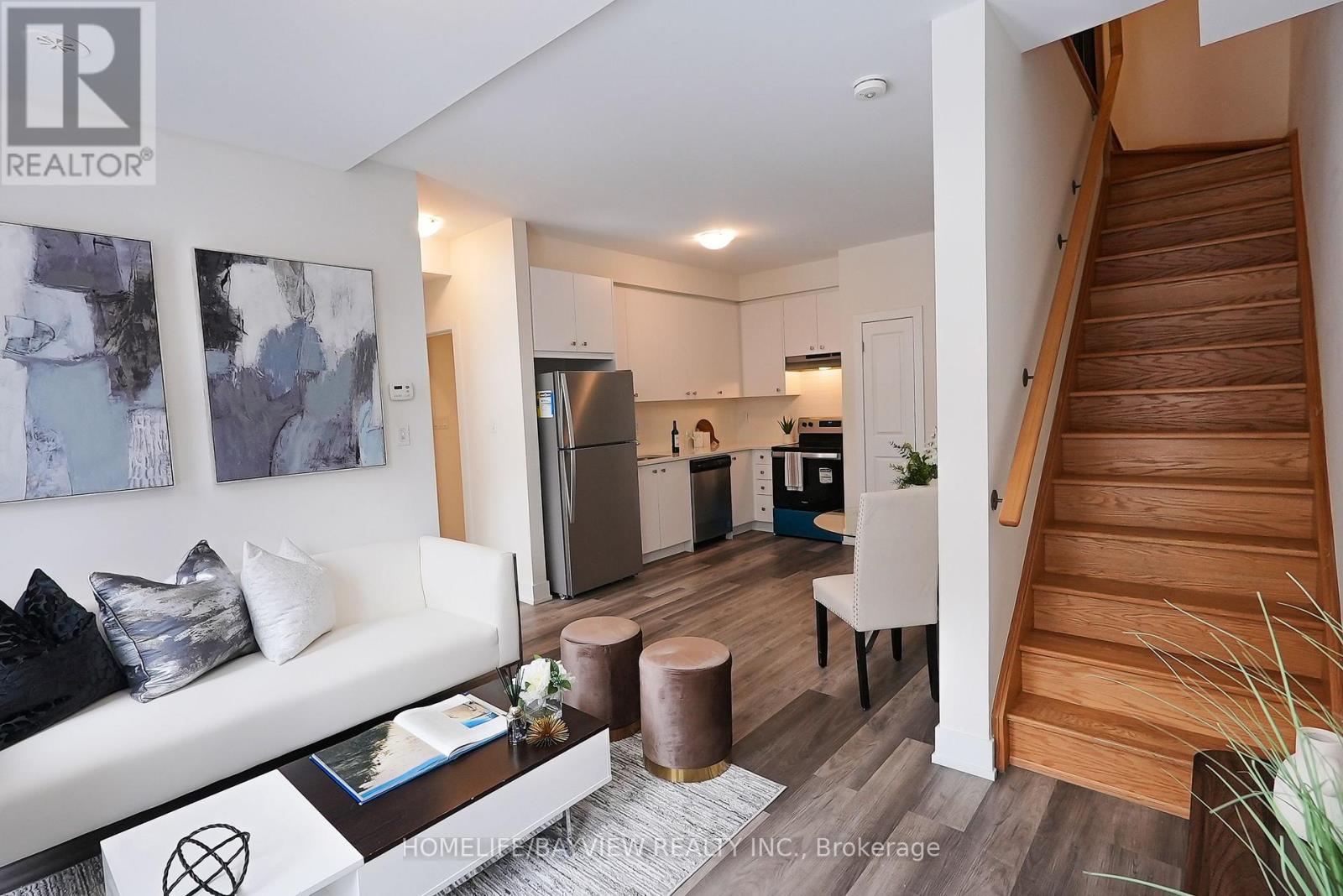 17 - 8 Sayers Lane, Richmond Hill, Ontario  L4E 1J4 - Photo 32 - N12825764