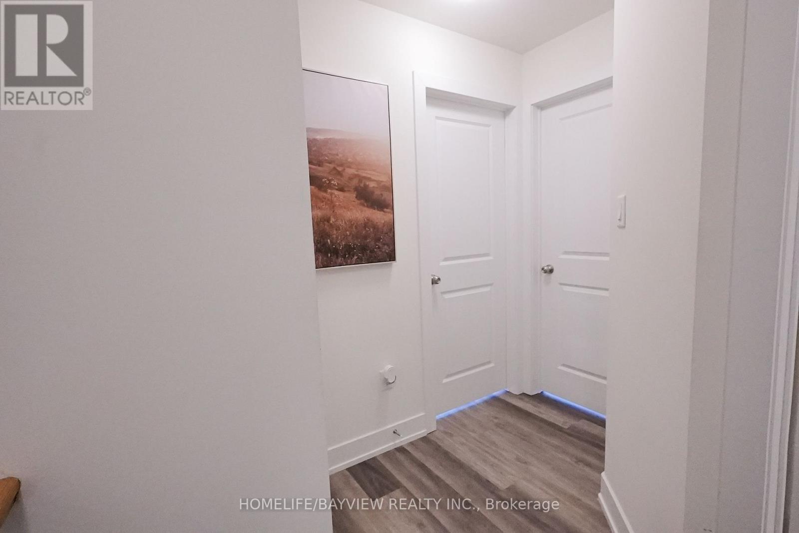 17 - 8 Sayers Lane, Richmond Hill, Ontario  L4E 1J4 - Photo 7 - N12825764