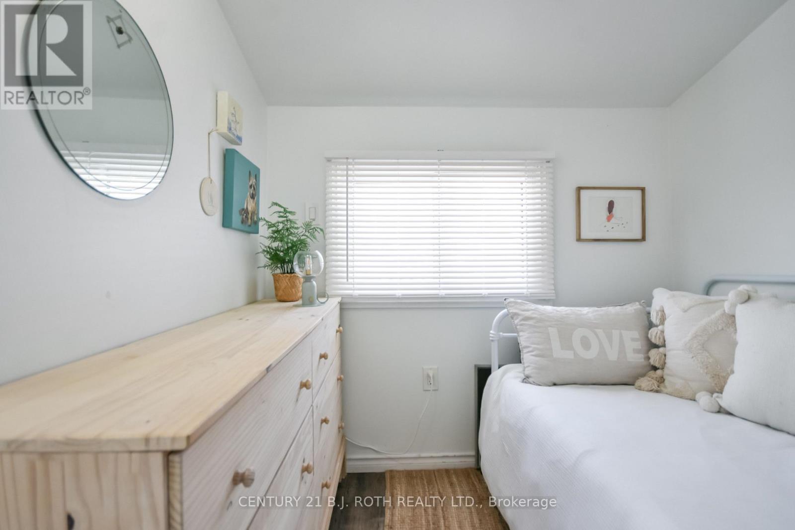 112 Ouida Street, Tay, Ontario  L0K 2C0 - Photo 22 - S12830682