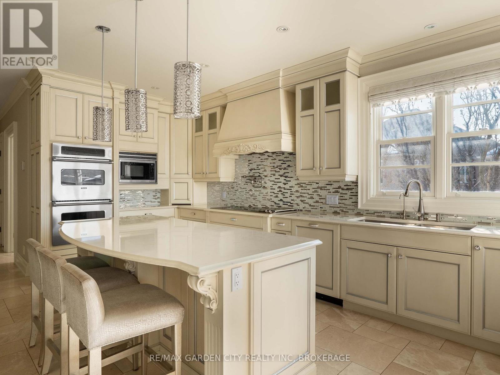 209 Muirfield Trail, Welland, Ontario  L3B 6H9 - Photo 10 - X12833752