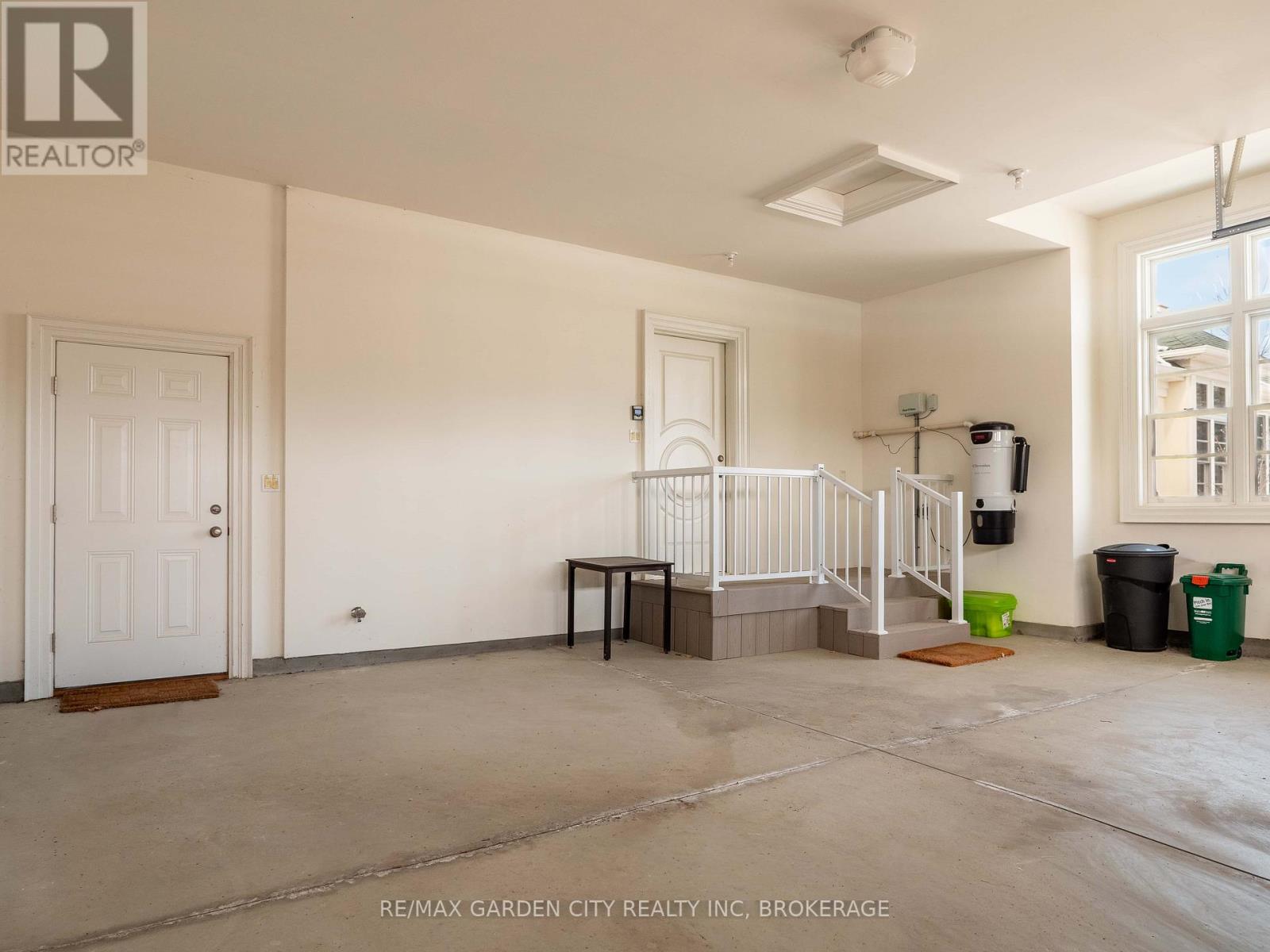 209 Muirfield Trail, Welland, Ontario  L3B 6H9 - Photo 45 - X12833752