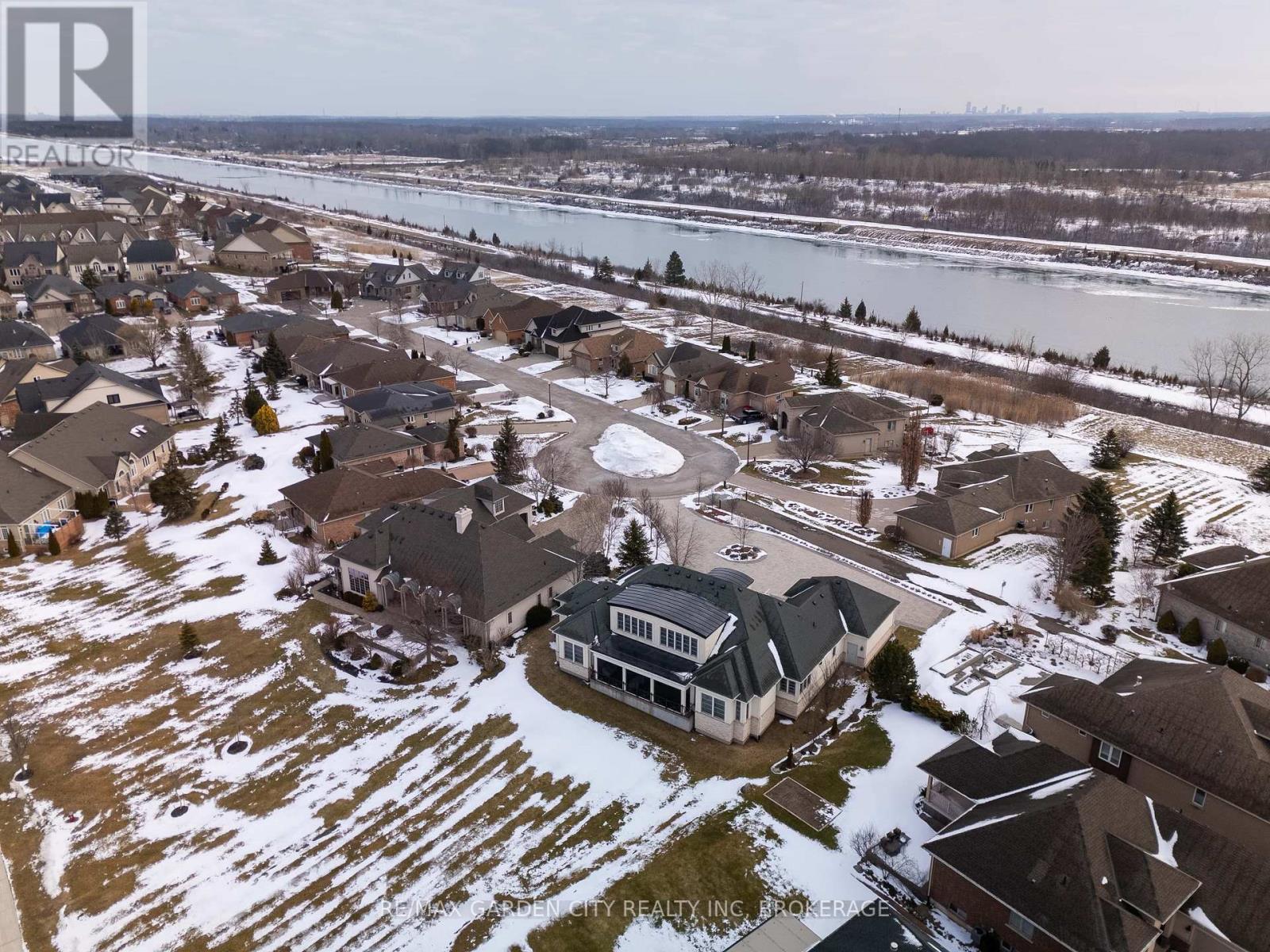 209 Muirfield Trail, Welland, Ontario  L3B 6H9 - Photo 48 - X12833752