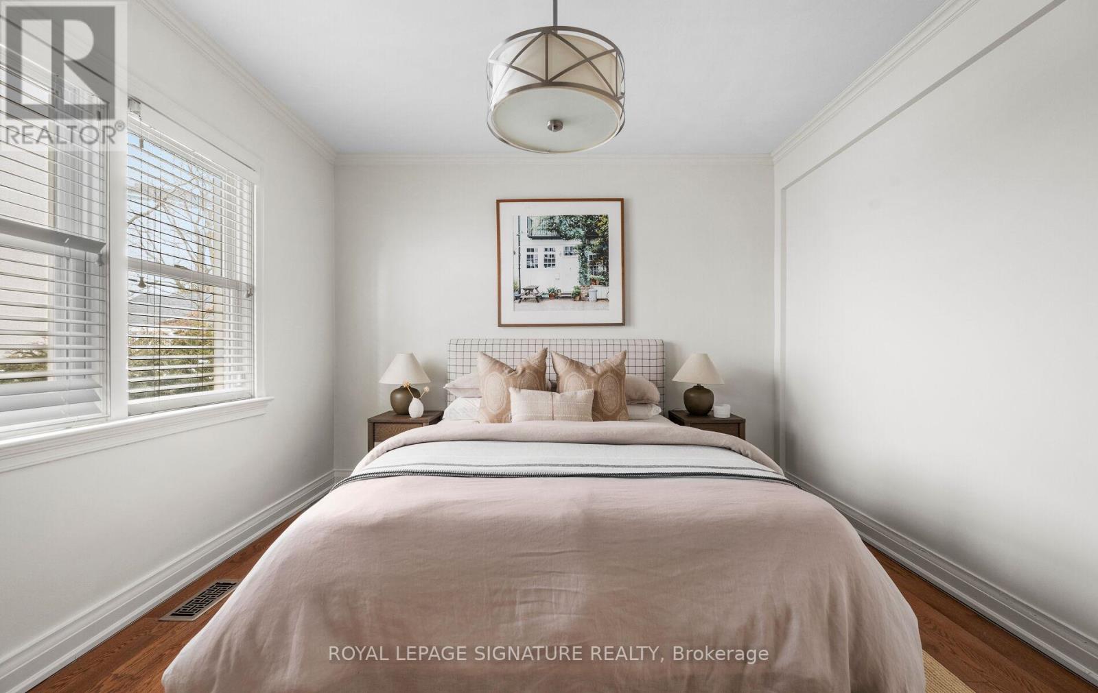 28 Eagle Road, Toronto, Ontario  M8Z 4H5 - Photo 14 - W12832946