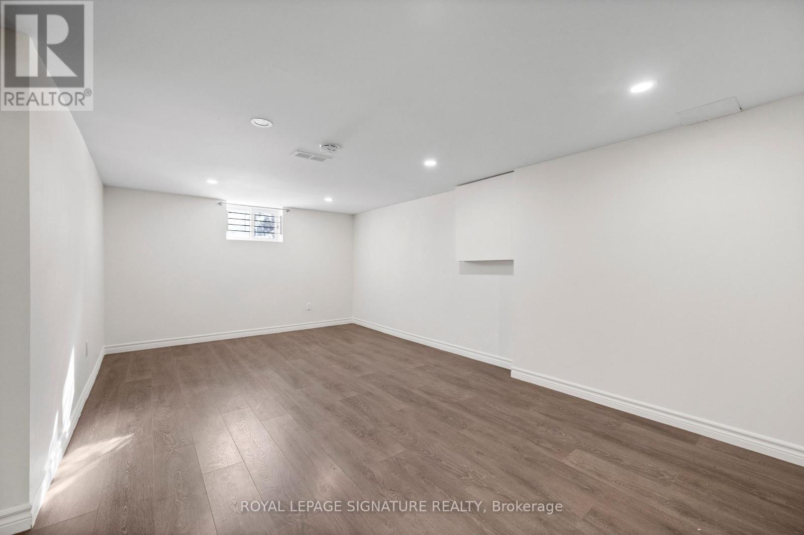 28 Eagle Road, Toronto, Ontario  M8Z 4H5 - Photo 25 - W12832946