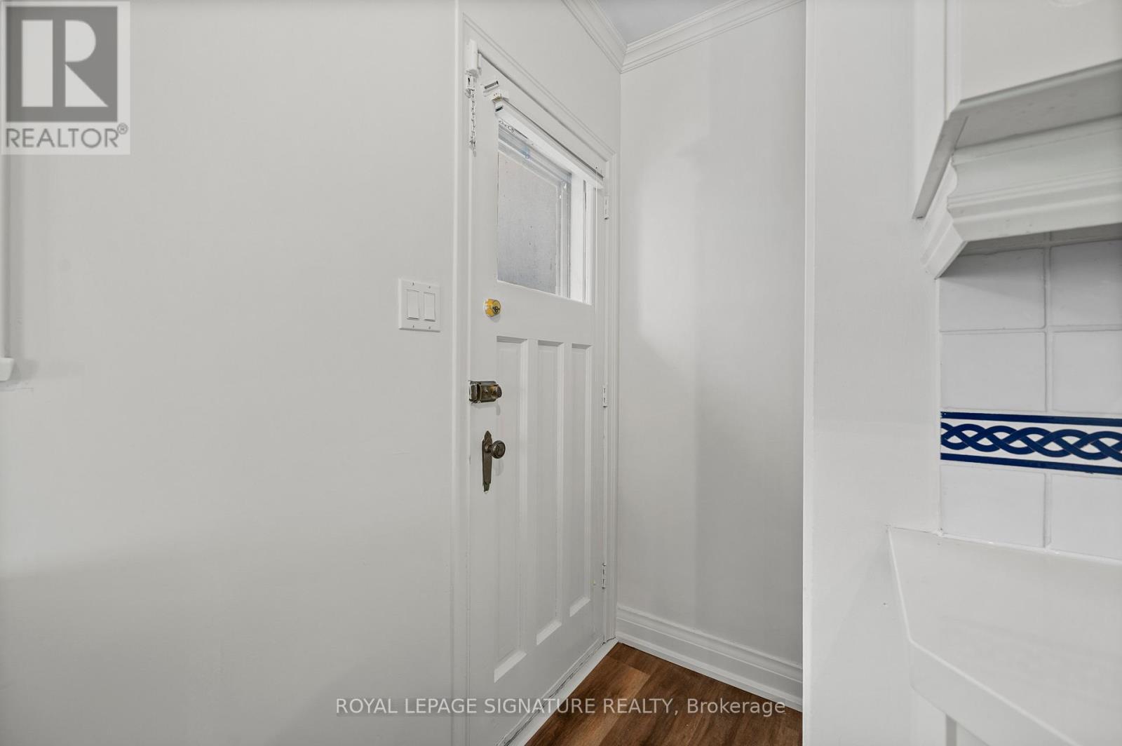 28 Eagle Road, Toronto, Ontario  M8Z 4H5 - Photo 23 - W12832946