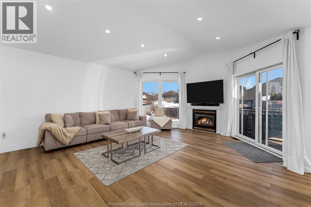 12006 Shiff Drive, Tecumseh, Ontario  N8N 0G1 - Photo 13 - 26004259